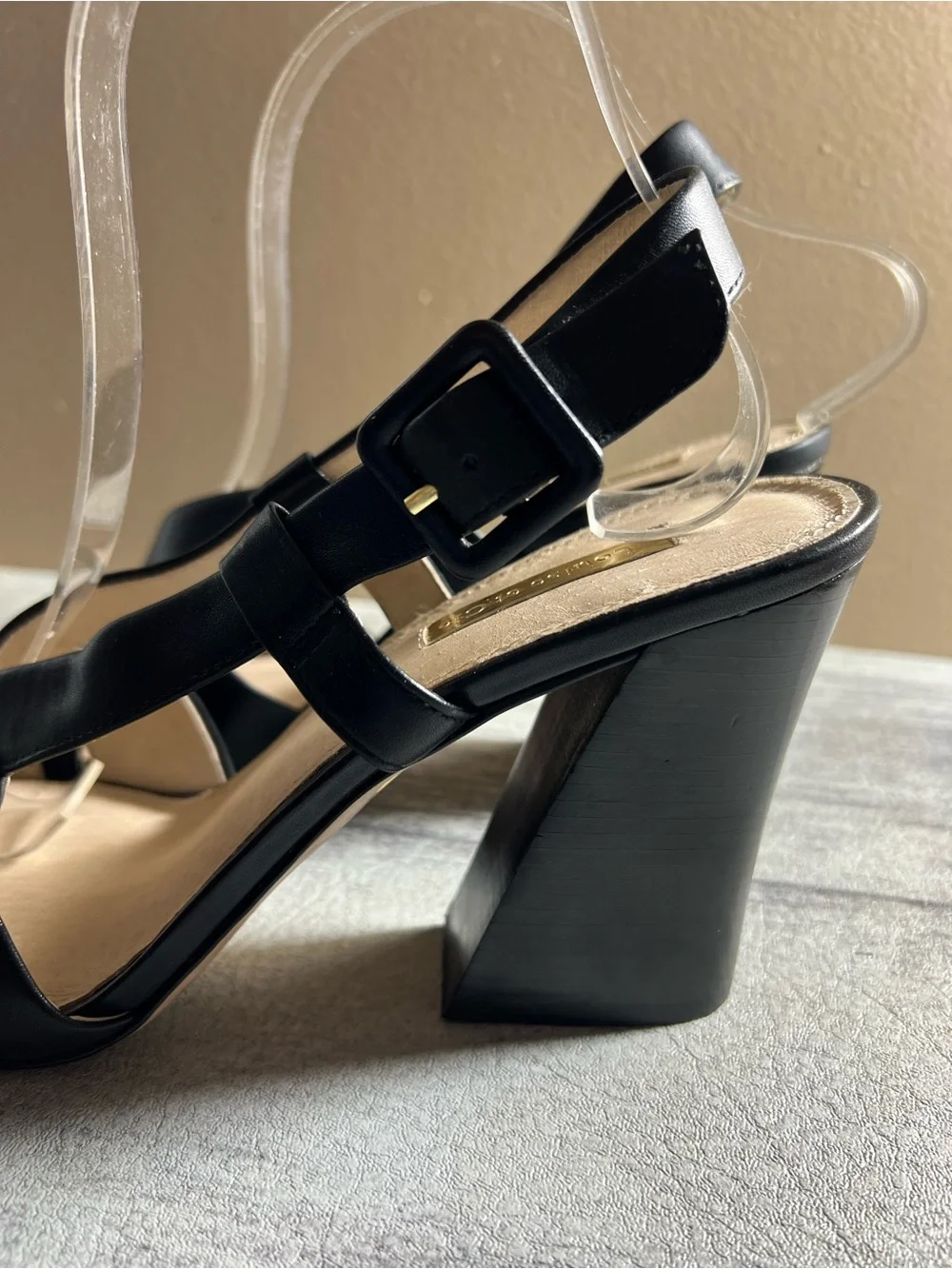 Louise et Cie Lo-Kalee open toe Leather high heel pumps black size 8.5 M Heel is